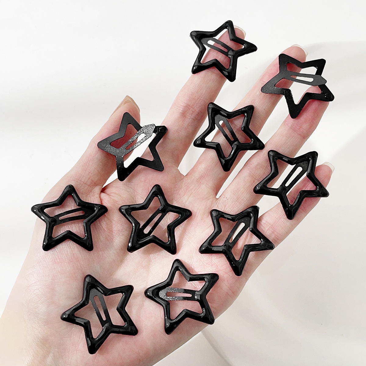 Y2K Mädchen Schwarz und Grau S – Bobby Pin Bulk Bewertung und Preis